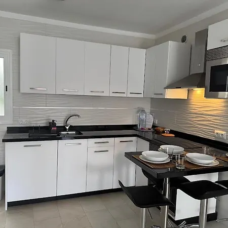 Edificio Raso De La Bruma Санта-Крус-де-Тенерифе