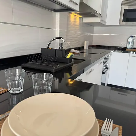 Apartment Edificio Raso De La Bruma