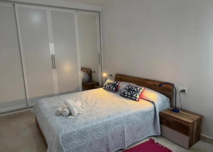 Edificio Raso De La Bruma *